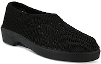 Tender in Black by Spring Step